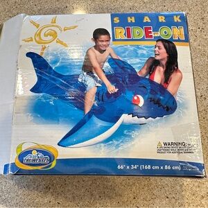 Intex The Wet Set‎ Happy Shark Blue Ride On Pool Toy 2006 56552T *Open Box* Rare